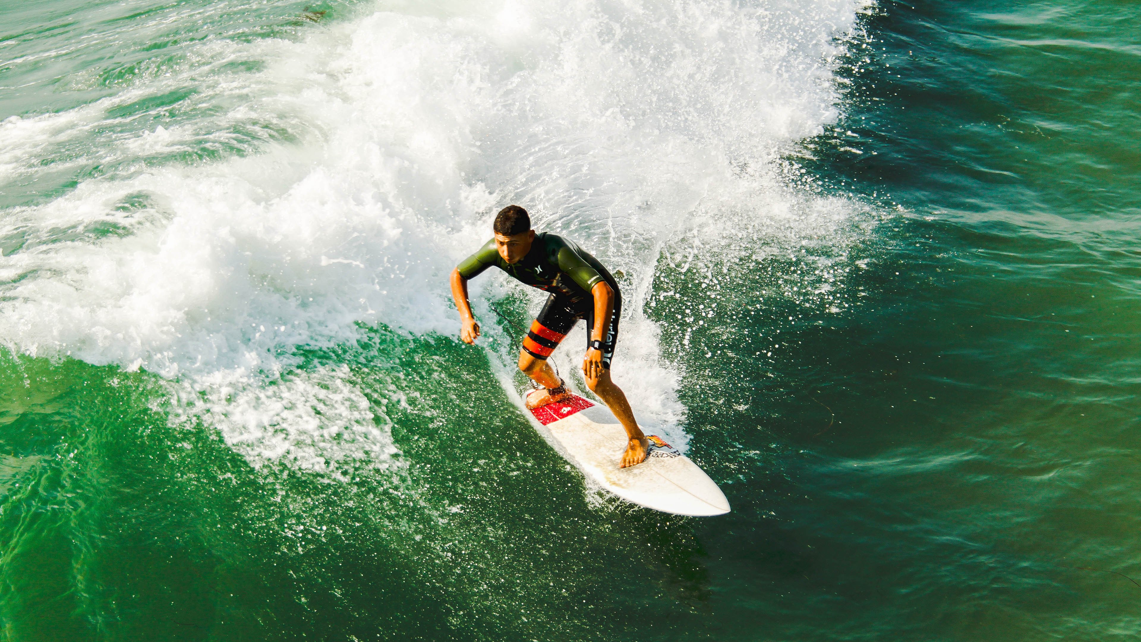 开云体育中国官方网站-【比赛策略】顶级运动员如何掌控比赛节奏？战术细节一览，运动员是怎么比赛的